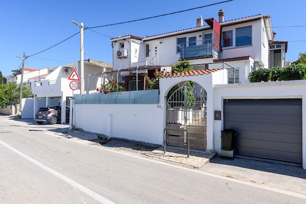 Aan het strand: Ruim appartement in Trogir - Arbanija voor 6 personen - thumbnail 6