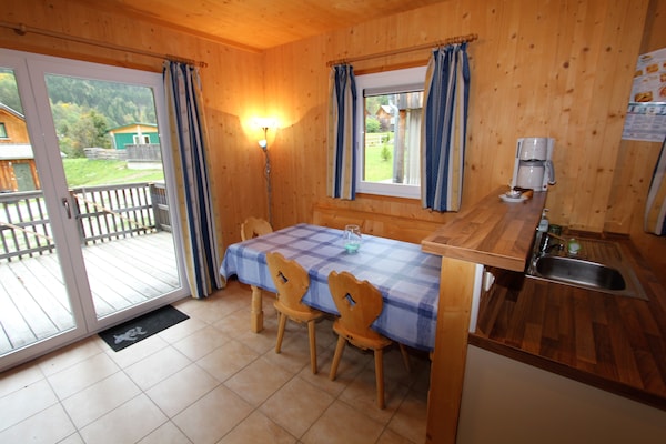Vrijstaand houten chalet aan het meer in de bossen van Stiermarken - thumbnail 3