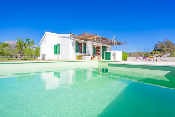 Intieme villa met zoutwaterbad en uitzicht op de Tramuntana, nabij Selva - thumbnail 2