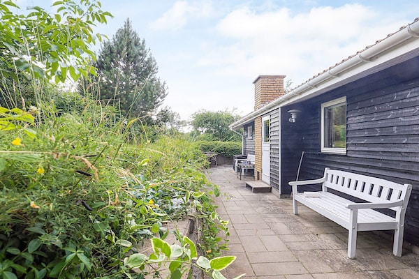5-persoons vakantiehuis in Stege op 500 meter van zee - thumbnail 4