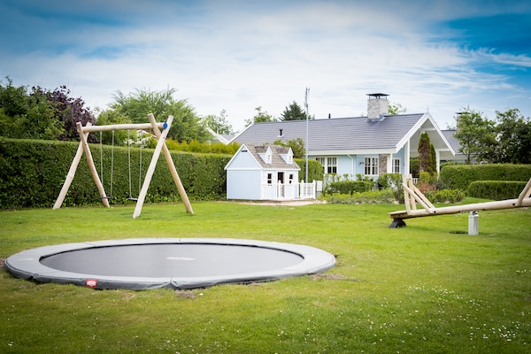 Vrijstaand vakantiehuis voor 10 personen op Bungalowpark de Gouden Spar in Noordwijk - thumbnail 6
