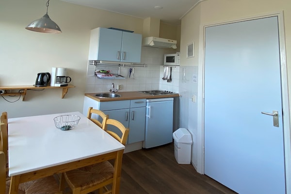 Huize Glory Tijgeroog: stijlvol appartement tussen bos, strand en golfbaan - thumbnail 3