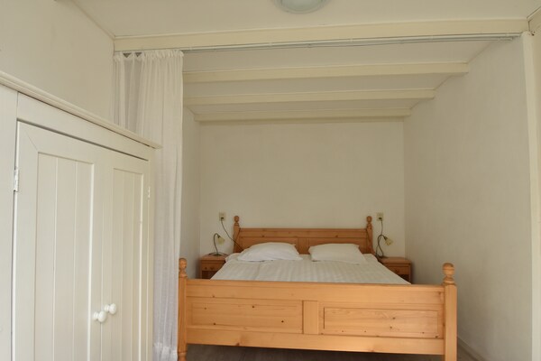 Huize Glory Saffier: Landelijk appartement met zeezicht, 10 km van strand - thumbnail 3