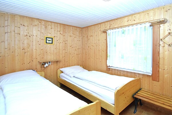 Vrijstaande bungalow aan de bosrand bij Neustadt, 4 personen - thumbnail 2