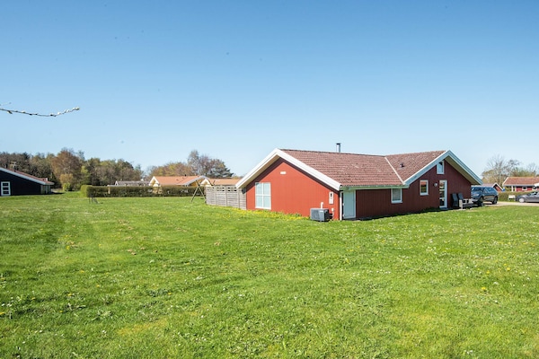 Aan zee: ruim vakantiehuis in Nordborg voor 12 personen · 150 m² - thumbnail 2