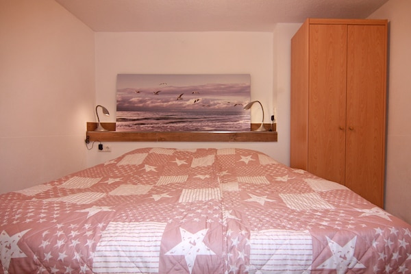 Op 300 m van zee: Charmant appartement in Boltenhagen - thumbnail 3