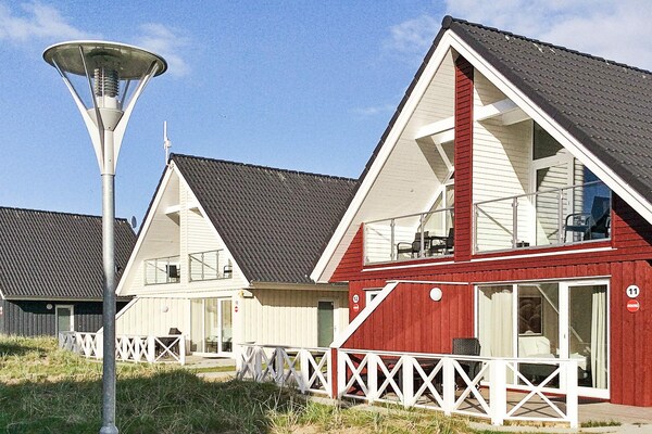 Vrijstaand vakantiehuis met sauna op 100 meter van zee in Wendtorf - thumbnail 4