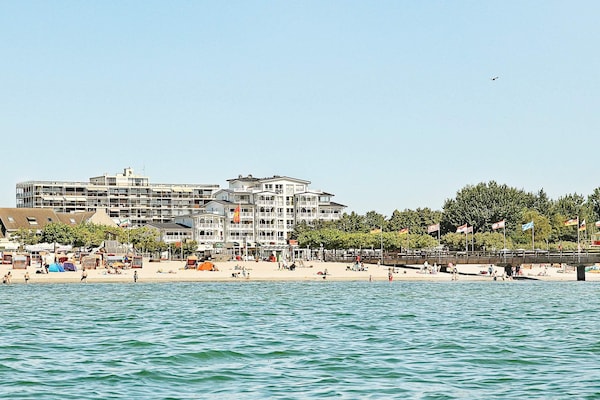 Modern appartement op 150 meter van het strand in Großenbrode - thumbnail 2