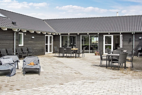 Groot vakantiehuis met privézwembad en sauna op 900 meter van zee in Kappeln - thumbnail 2