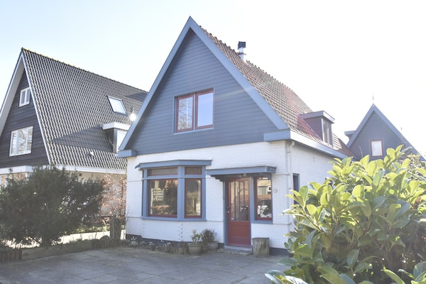 Bergens Roodborstje: sfeervol familiehuis aan bos en golfbaan - thumbnail 1