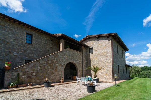 Landhuis Olivo in Perugia: Ruim vakantieverblijf met wellness en zwembad - thumbnail 5