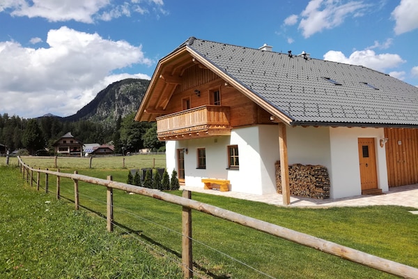 wolfgang-chalet-a sleeps 4