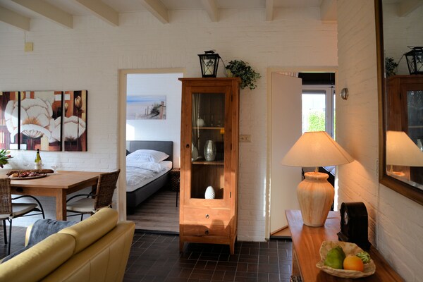Bos-Lodge: sfeervolle bungalow tussen bos, water en strand - thumbnail 6