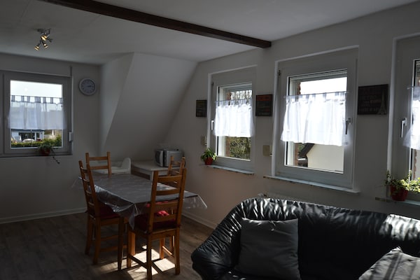 Op 1 km van centrum Rees: comfortabel appartement voor 4 personen - thumbnail 6