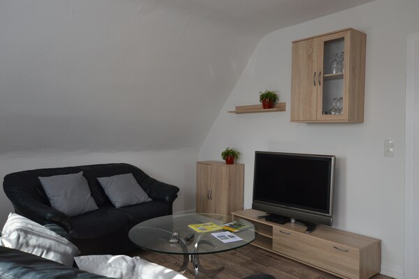 Op 1 km van centrum Rees: comfortabel appartement voor 4 personen - thumbnail 3