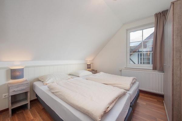 Moderne halfvrijstaande villa met sauna en tuin op vakantiepark in Cochem - thumbnail 5