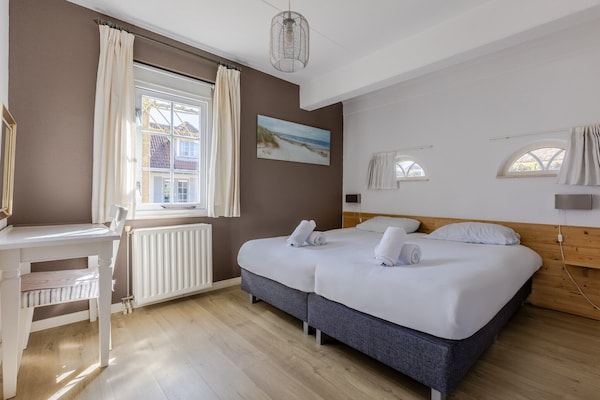 Buitenhof Domburg 12: Luxe vrijstaande villa op loopafstand van de Noordzee - thumbnail 5