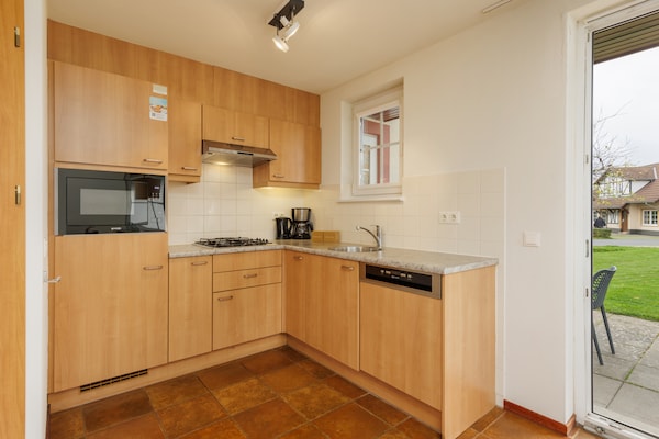 Vrijstaande moderne villa voor 4 personen op vakantiepark in Cochem aan de Moezel - thumbnail 4