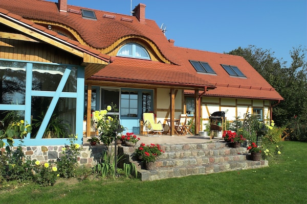 Luxe villa met sauna, bubbelbad & tuin op 500m van het strand - thumbnail 6