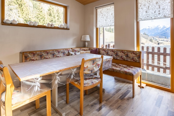 Chalet Jari - Vrijstaand chalet met panoramisch uitzicht in Rangersdorf, Karinthië - thumbnail 3