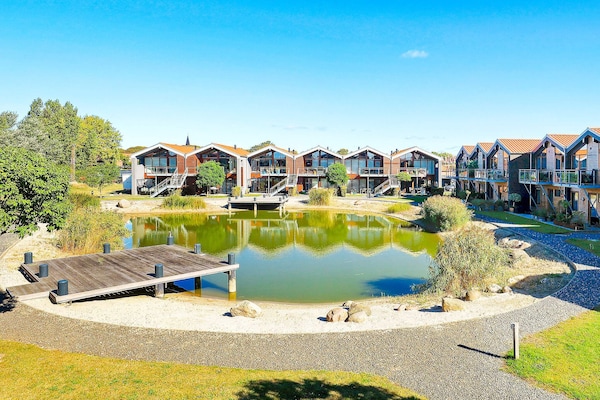 Licht appartement met terras en uitzicht op het meer, 300m van strand - thumbnail 6