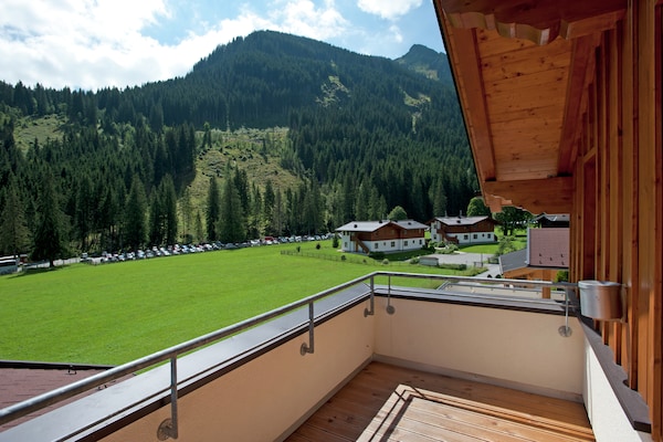 8-persoons chalet in Saalbach-Hinterglemm op 300m van de piste · 8 pers. - thumbnail 6
