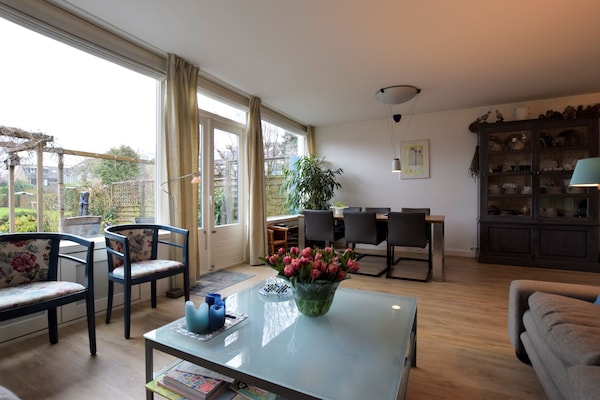 Gezellig familiehuis met tuin nabij Den Haag en strand - thumbnail 2
