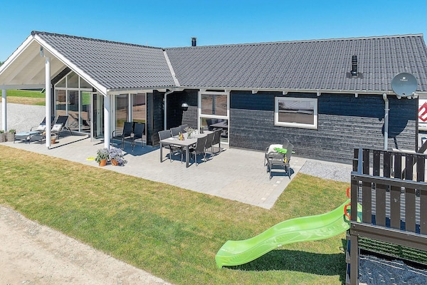 Op 950 m van zee: ruim vakantiehuis in Kappeln voor 10 personen · 136 m² - thumbnail 4