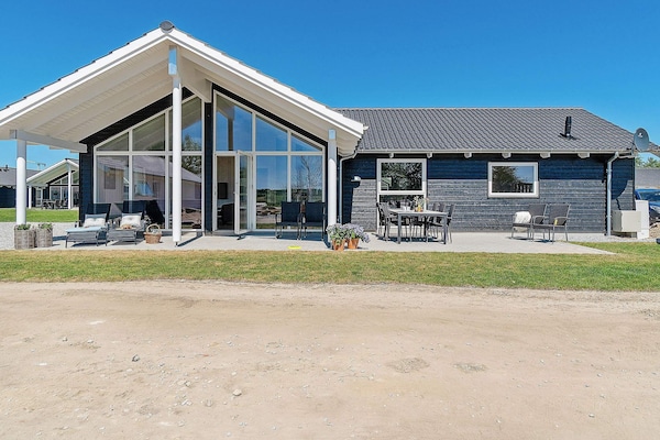 Op 950 m van zee: ruim vakantiehuis in Kappeln voor 10 personen · 136 m² - thumbnail 5