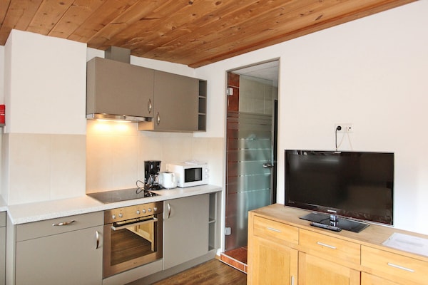 4-persoons appartement aan de piste in Stumm - thumbnail 6