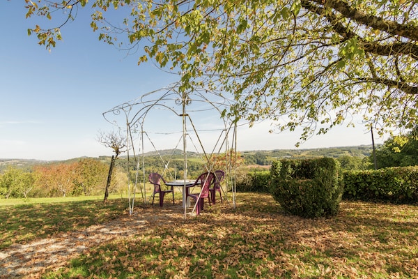 16e-eeuws vakantiehuis met zwembad en tuin bij de Dordogne - thumbnail 4