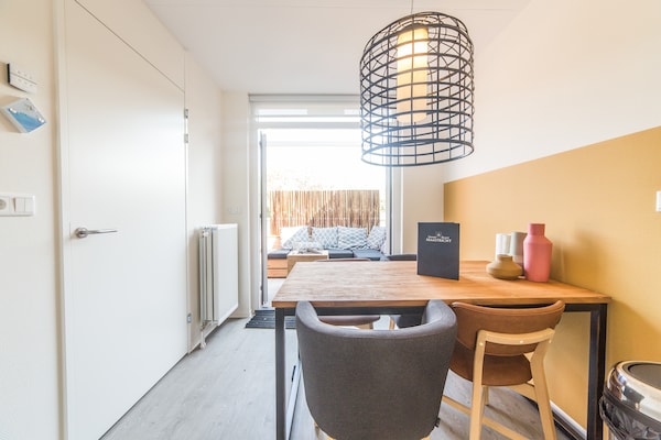 Modern 4-persoonsappartement op Resort Maastricht met zwembad - thumbnail 3