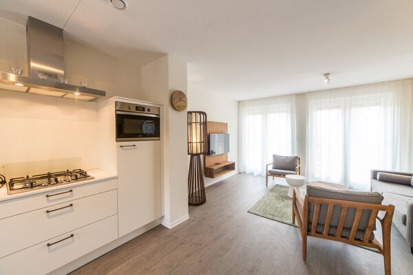 Modern 4-persoonsappartement op Resort Maastricht met zwembad - thumbnail 2