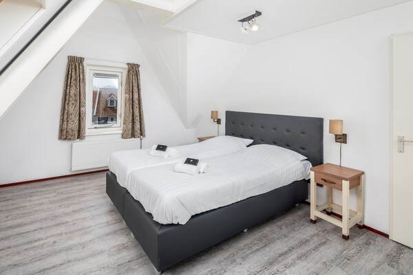 Moderne villa aan Aquadelta – 10 pers, tuin, huisdieren welkom - thumbnail 4