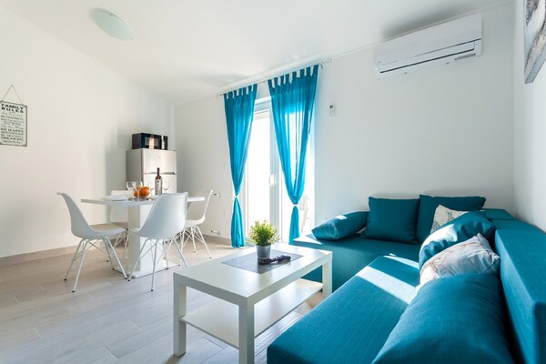 Apartment Dora: Zonnig appartement met zeezicht nabij Omisalj - thumbnail 2
