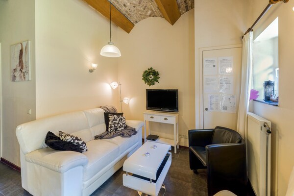Charmant appartement Meschermolen 7 in rustig Mesch-Eijsden - thumbnail 1