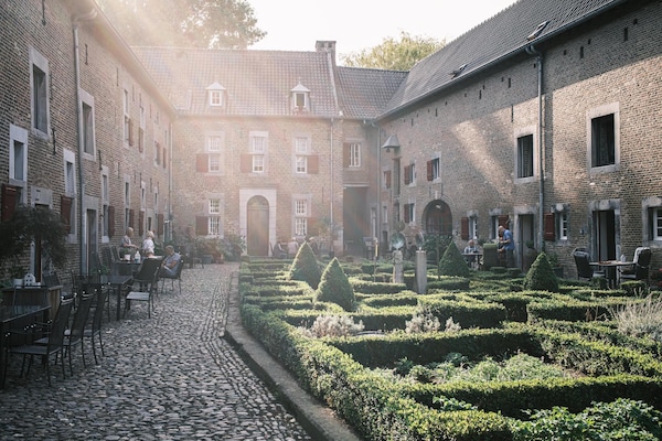 Stijlvol appartement Meschermolen: rust, natuur en comfort in Zuid-Limburg - thumbnail 1