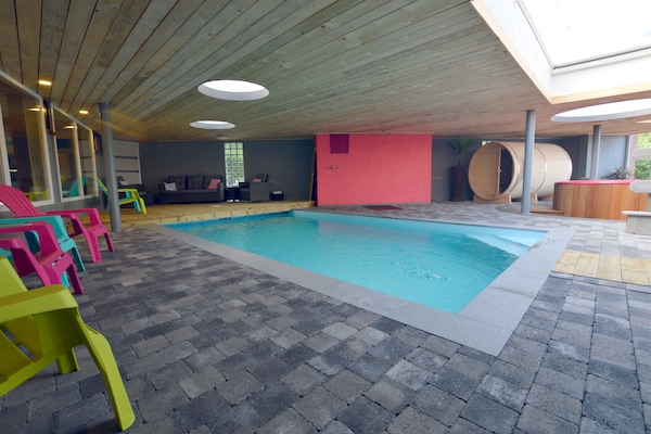 19-persoons wellnessvakantiehuis met zwembad in Trooz - thumbnail 2