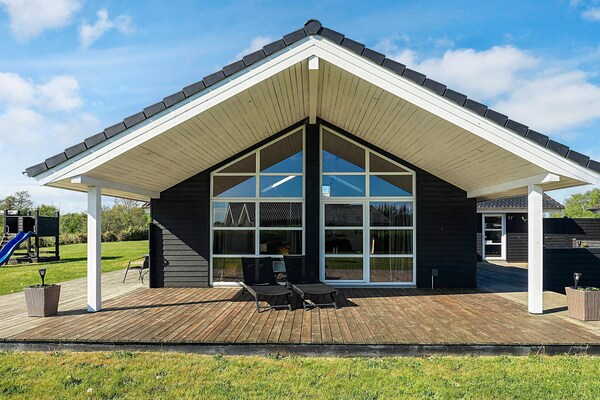 Architectonisch vakantiehuis met sauna & whirlpool op 400m van de Oostzee - thumbnail 5