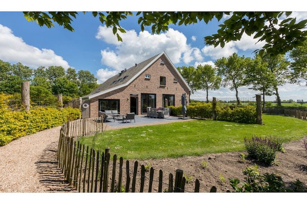 Landhuis 't Blauwtje – rustig genieten in de Zeeuwse polder bij Vrouwenpolder - thumbnail 5