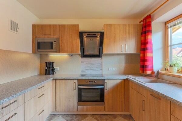 Rustiek appartement voor 8 in Bramberg, op 100m van skibus naar Kitzbühel - thumbnail 6