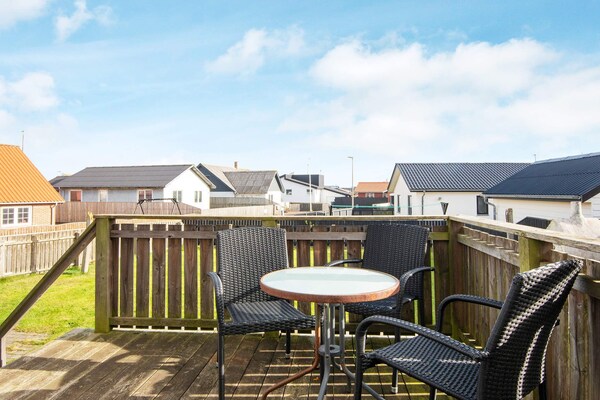Ruim vakantiehuis op 150m van de Noordzee met dakterras en pizzaoven - thumbnail 2