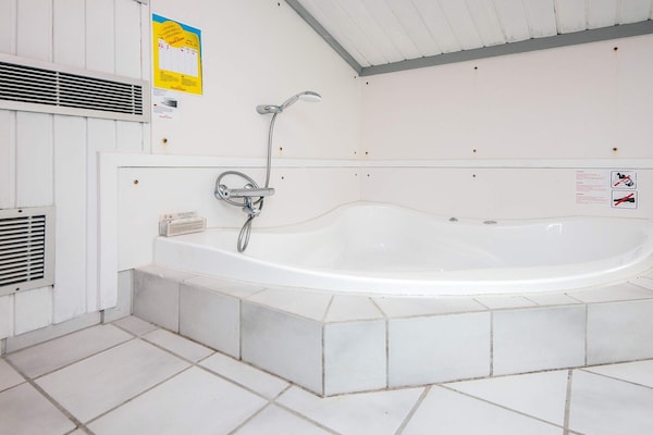 Ruim vakantiehuis met wellness op 100 meter van de Oostzee bij Jerup - thumbnail 6