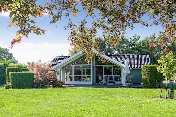 7-persoons vakantiehuis in Gørlev op 200 meter van de zee - thumbnail 1