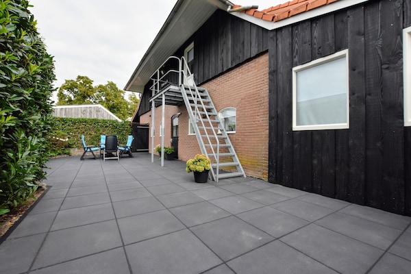 Erve Tank: Landelijk appartement met uitzicht op manege in Eibergen - thumbnail 1