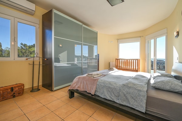 Privézwembad en modern comfort in Villa Casa Chloé, Moraira - thumbnail 4