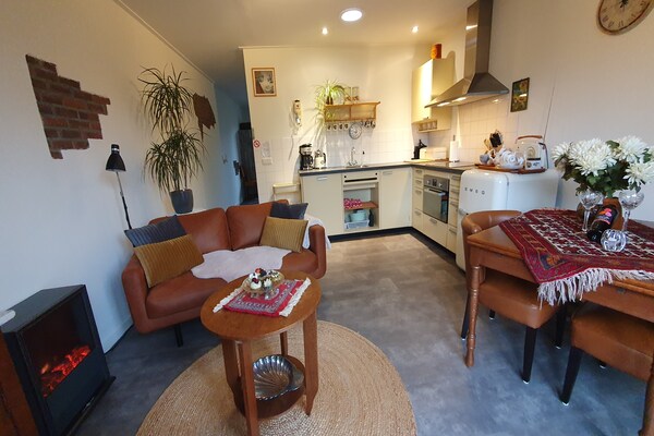 Sannie's Place: Romantisch vakantiehuis aan het Veerse Meer in Kamperland - thumbnail 2