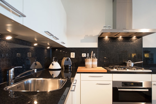 Luxe appartement met zeezicht in Scheveningen, 900m van het strand - thumbnail 3
