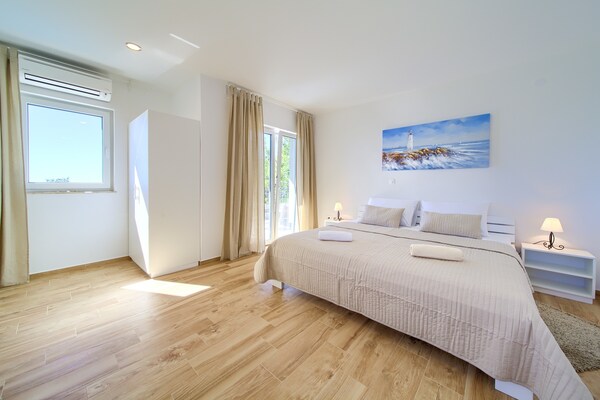 Villa St Martin-Reef: Luxe villa aan zee op eiland Cres voor 8 personen - thumbnail 5