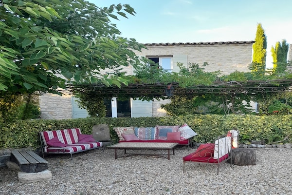 4-persoons villa in Viens met privézwembad - thumbnail 4
